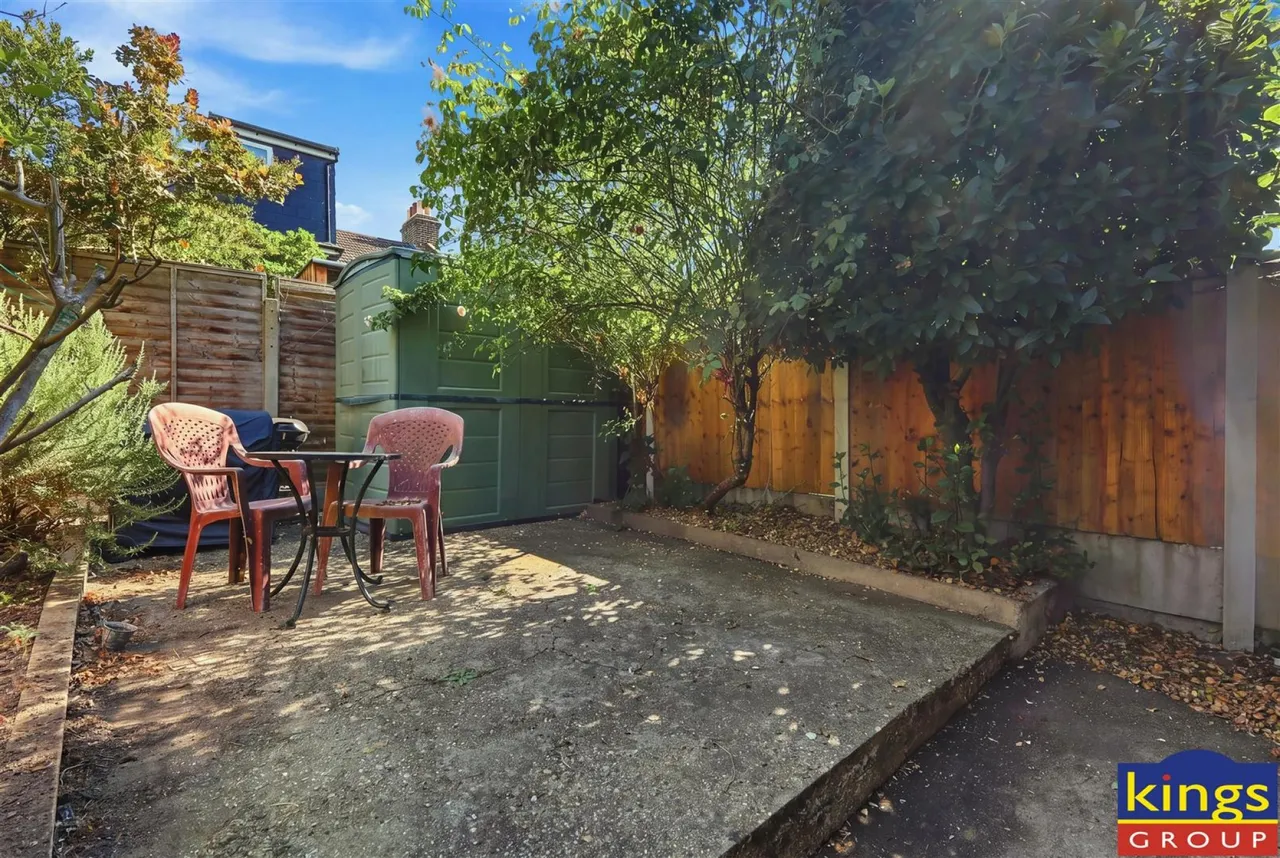 Lynmouth Road, London, photo 18