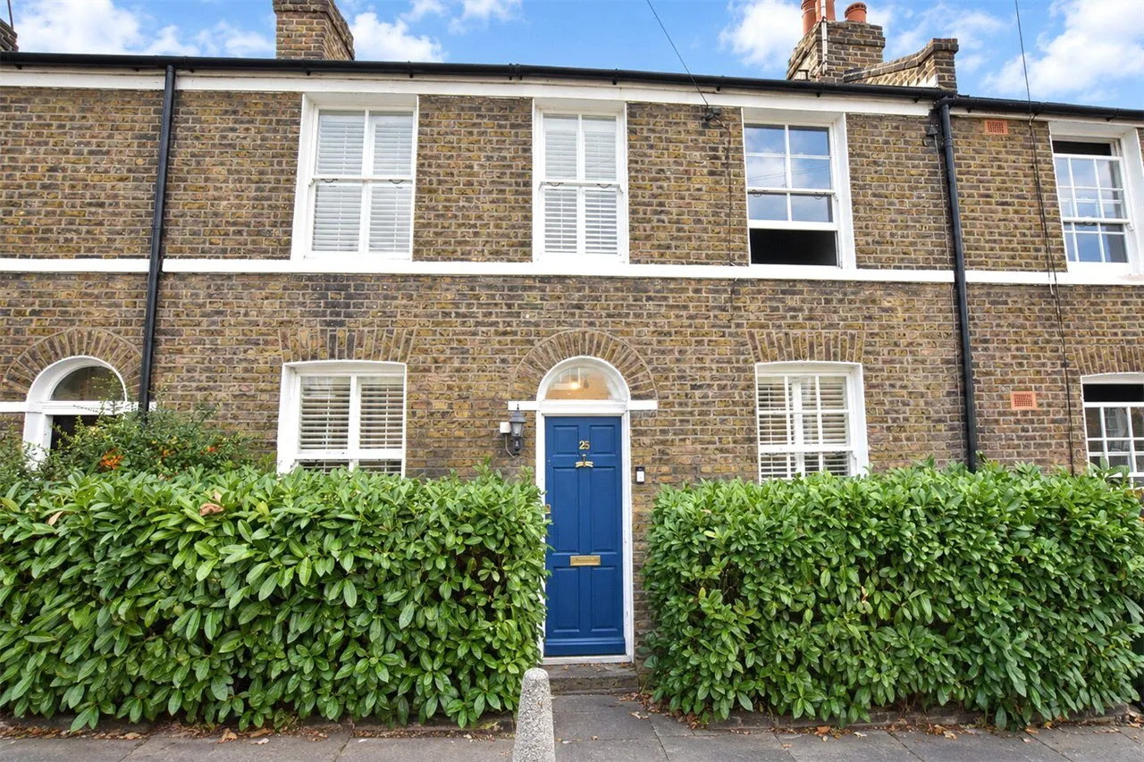 2 bed house for sale, Whitworth Street, Greenwich, SE10