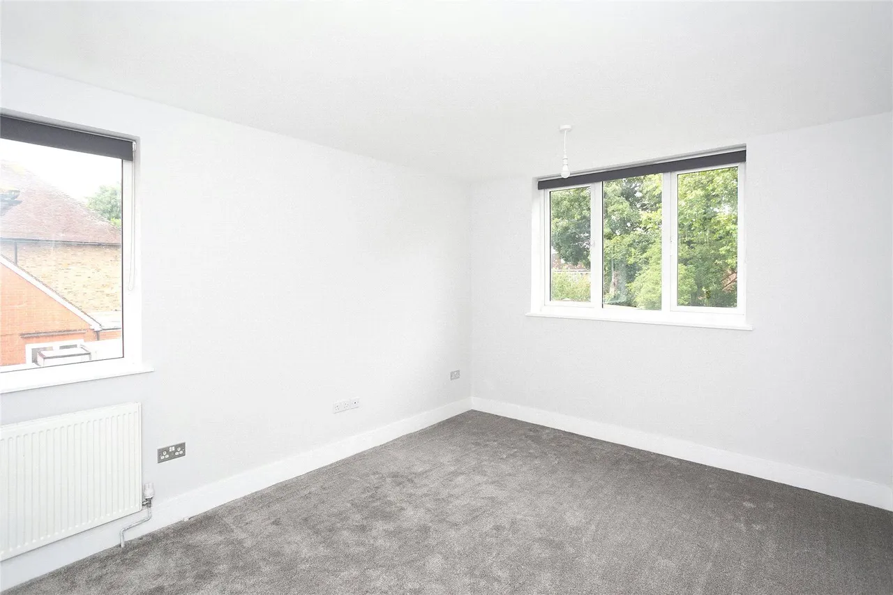 Flat 4, 28 The Avenue, Watford, photo 6