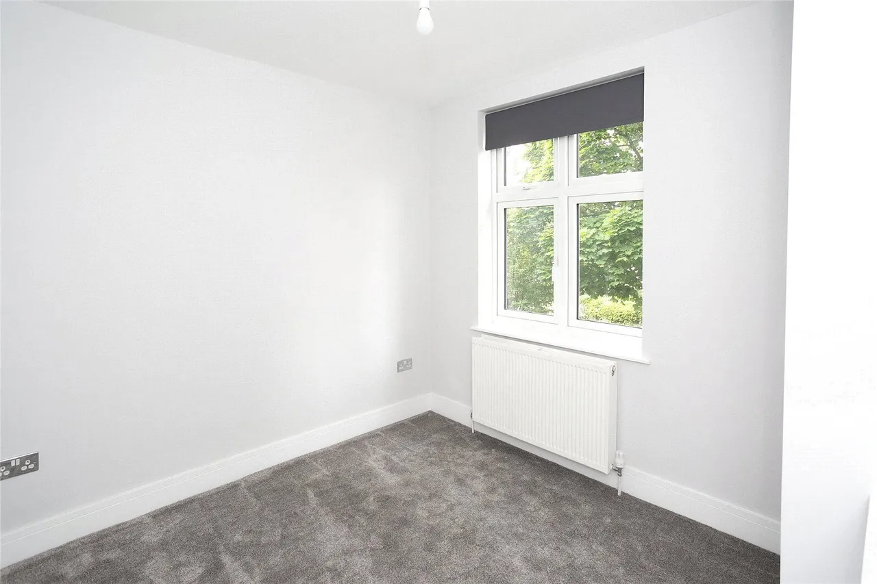 Flat 4, 28 The Avenue, Watford, photo 7