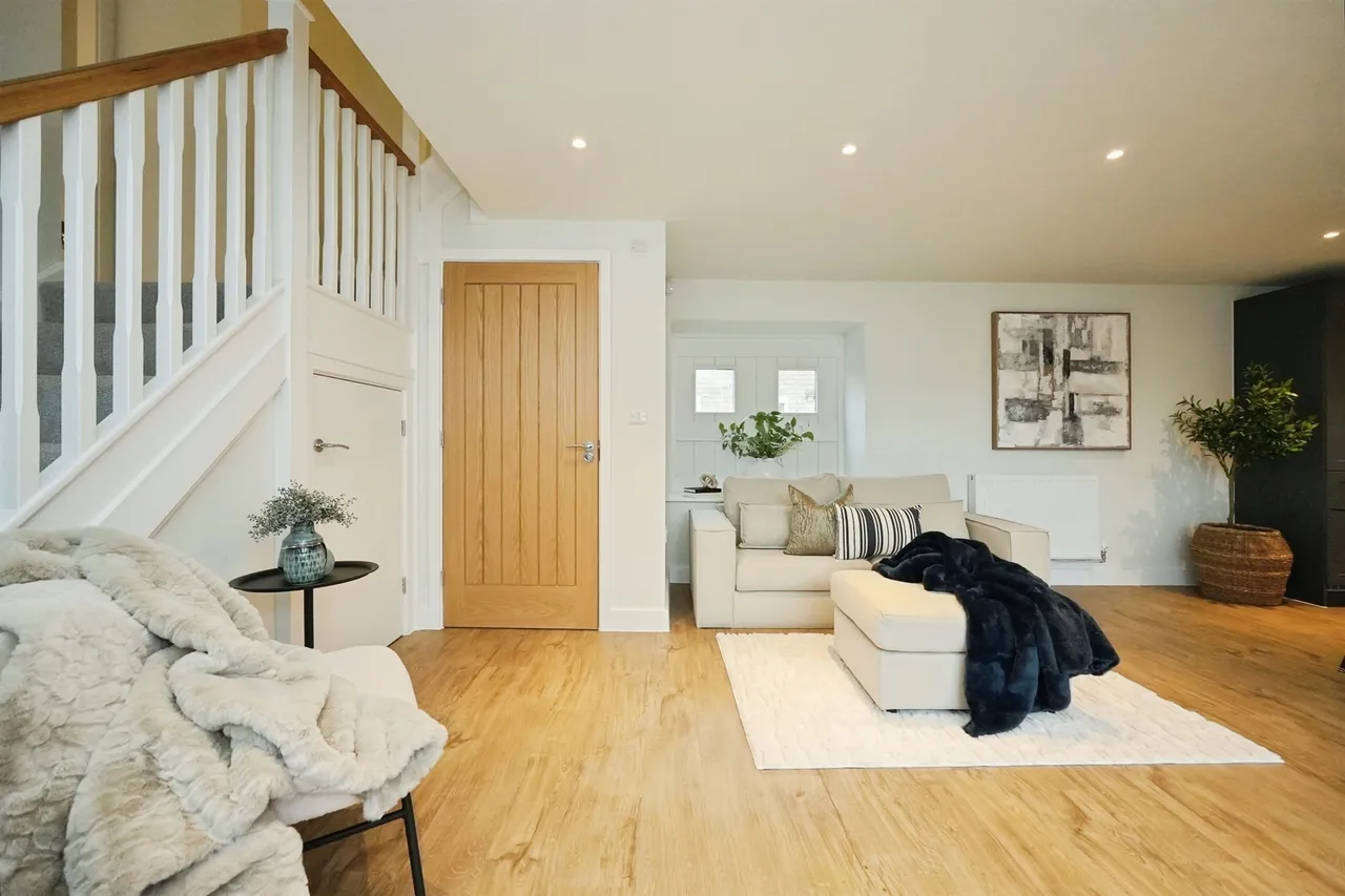 Tilling Close, Ambergate, Belper, photo 8