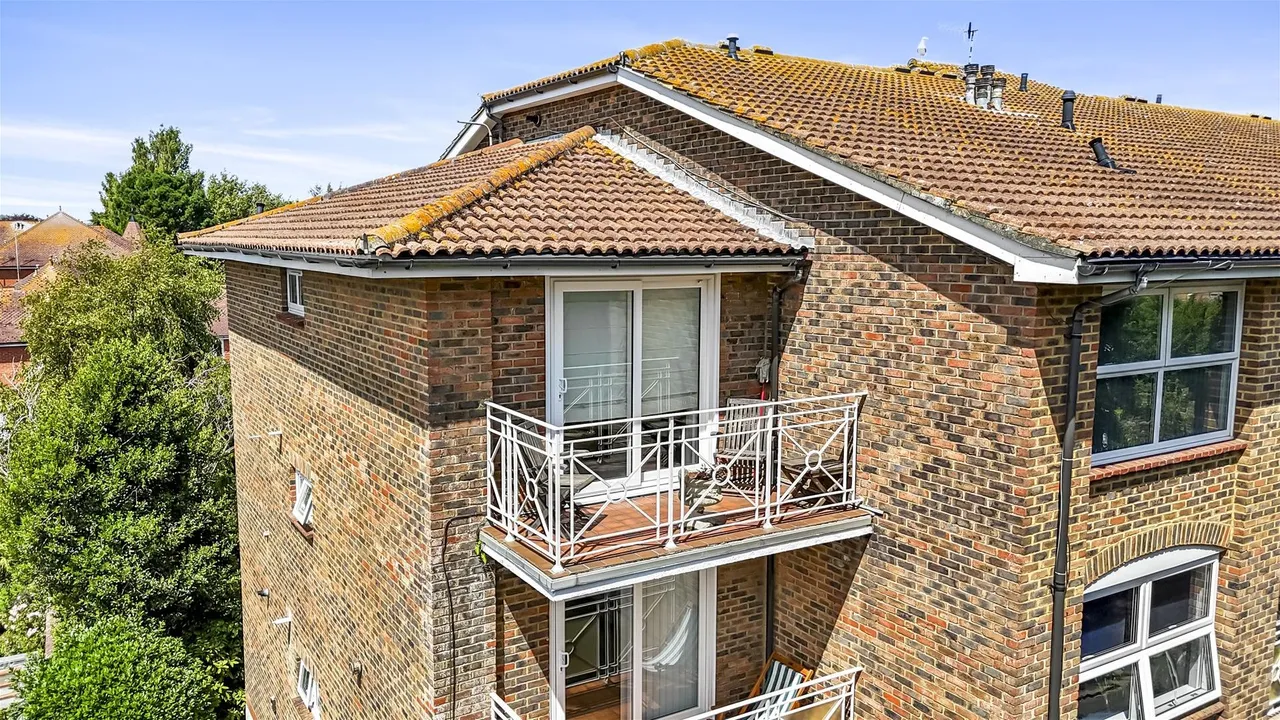 Lansdowne Road, Worthing, photo 13