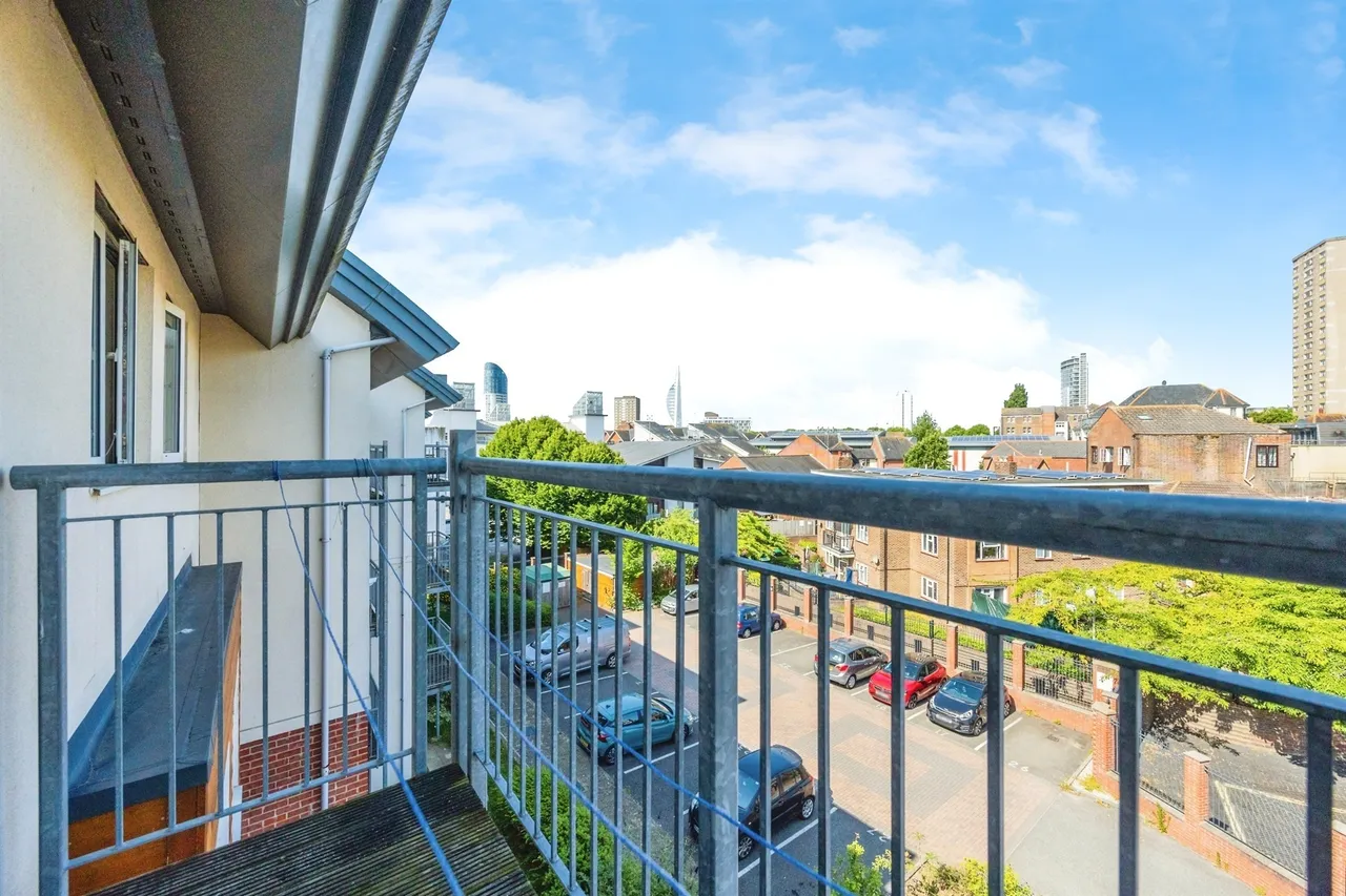 Lion Terrace, Portsmouth, photo 7