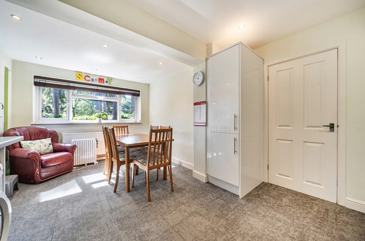 Troutbeck Walk, Camberley, Surrey, GU15 1BN, photo 3