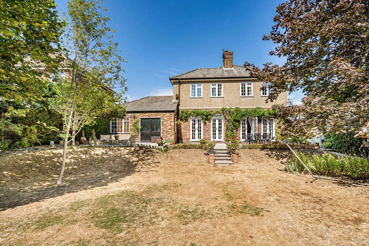 Middle Hill, Egham, TW20, photo 36