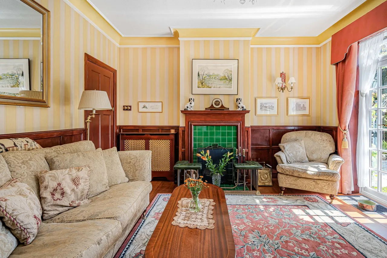 Middle Hill, Egham, TW20, photo 6