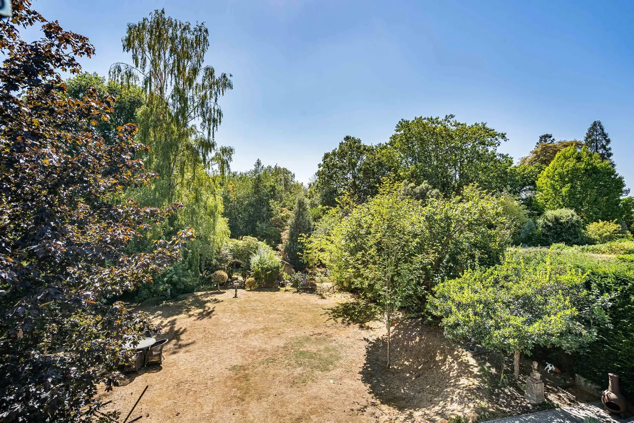 Middle Hill, Egham, TW20, photo 34