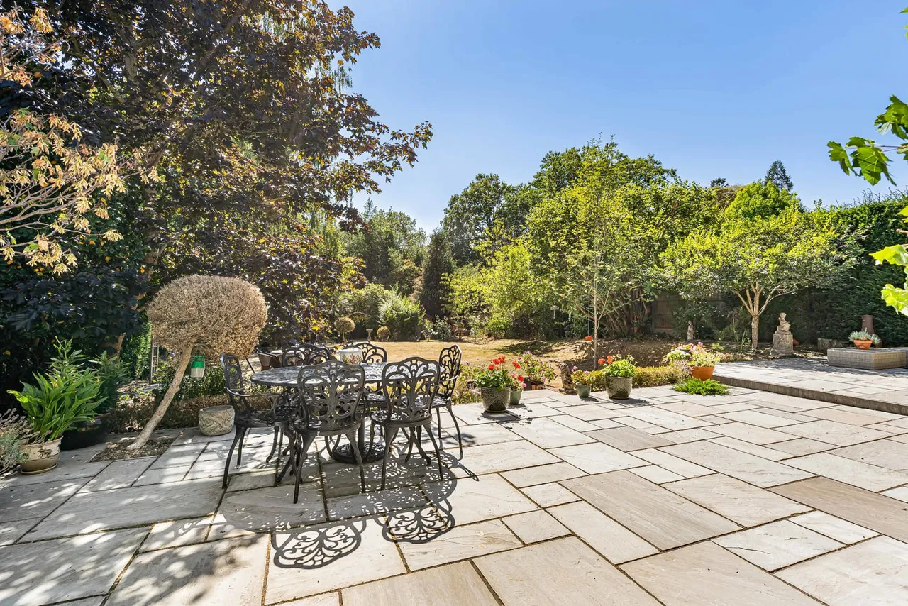 Middle Hill, Egham, TW20, photo 5
