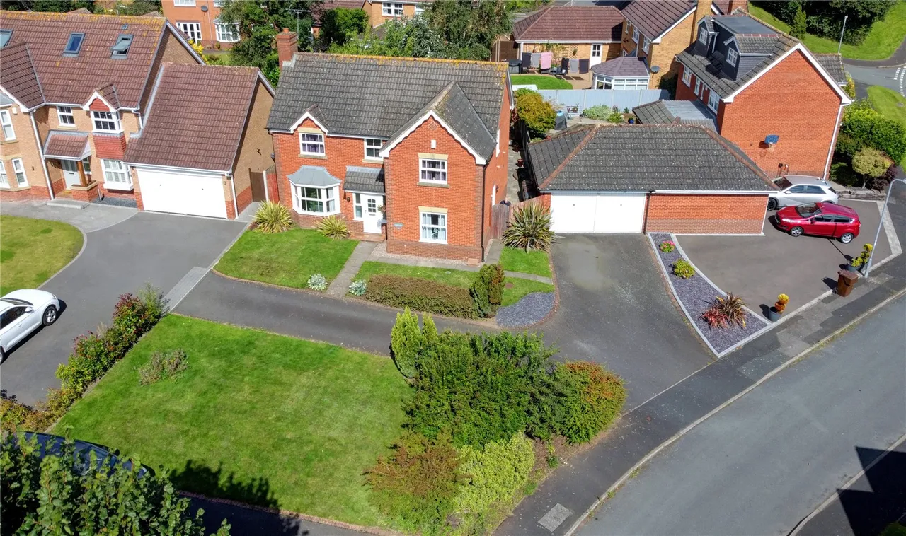 St. Andrews Way, Bromsgrove, Worcestershire, B61 7NR, photo 29