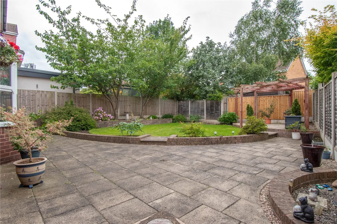 St. Andrews Way, Bromsgrove, Worcestershire, B61 7NR, photo 24