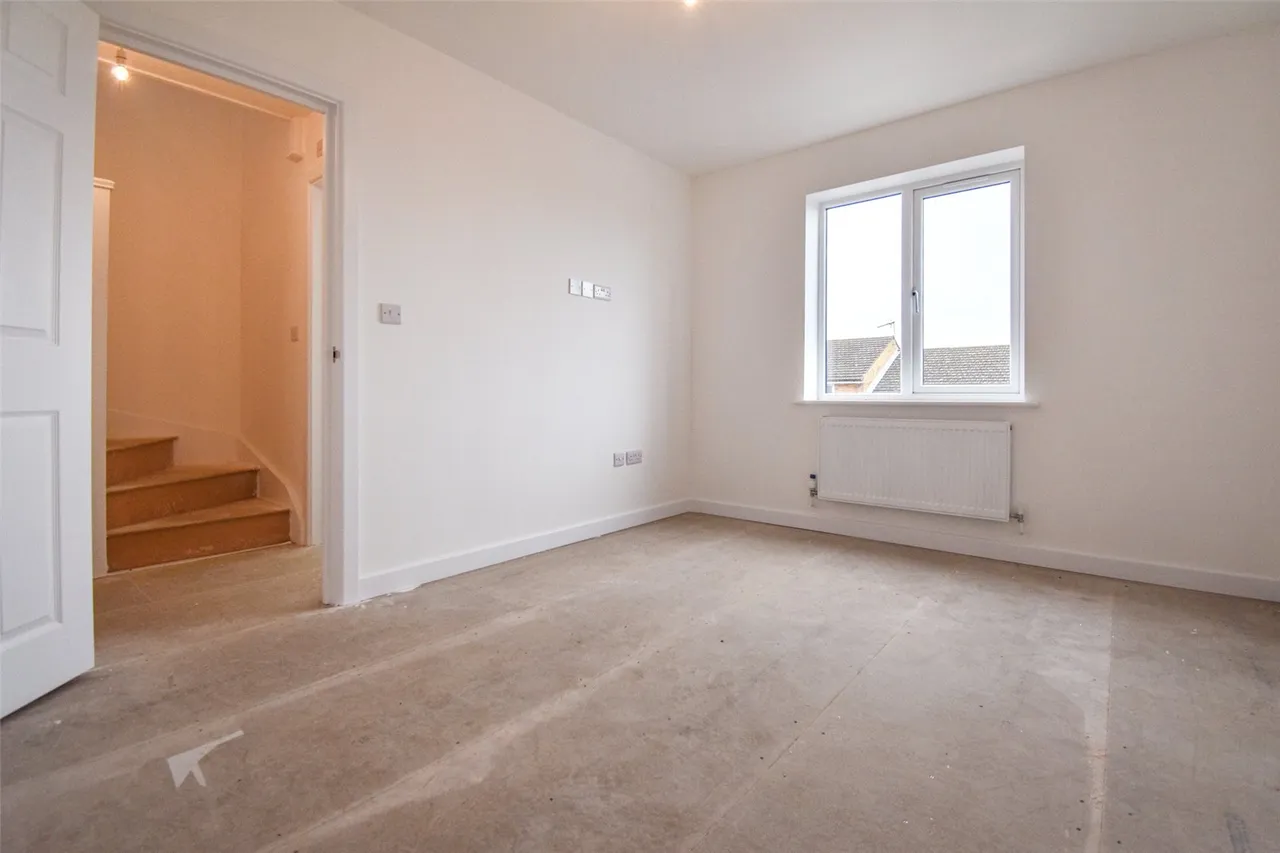 Mount Pleasant Road, Aldershot, Hampshire, GU12 4NL, photo 11