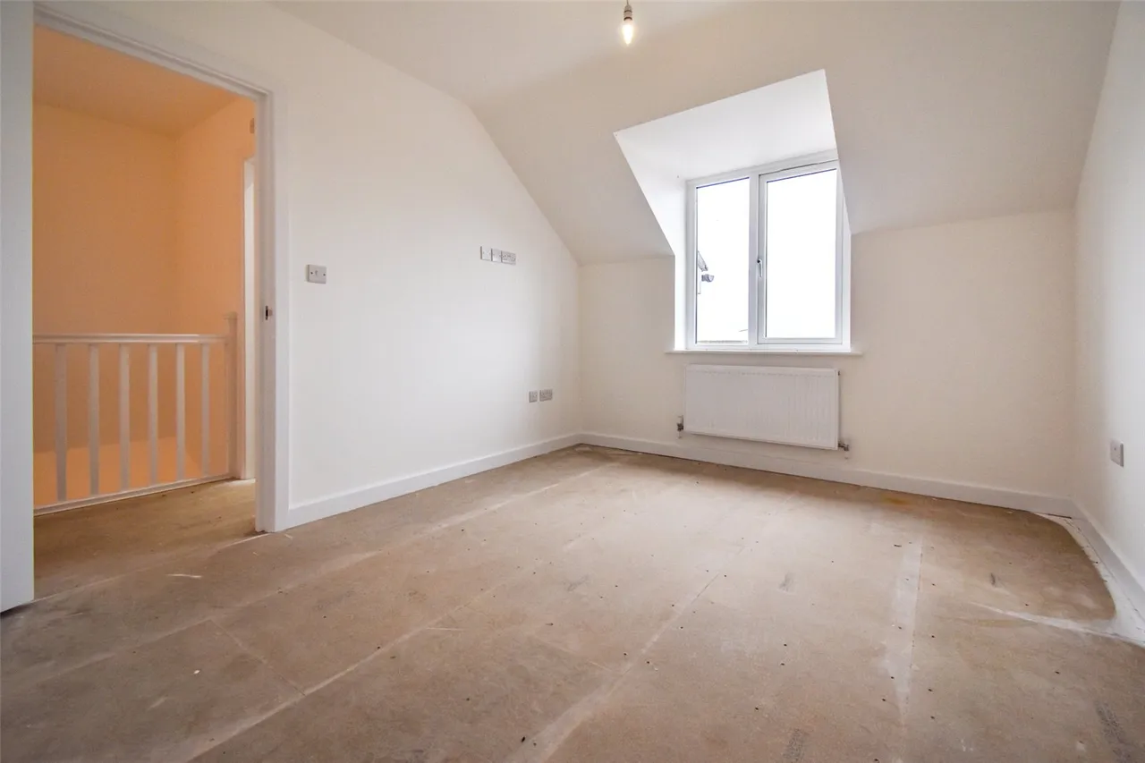 Mount Pleasant Road, Aldershot, Hampshire, GU12 4NL, photo 13