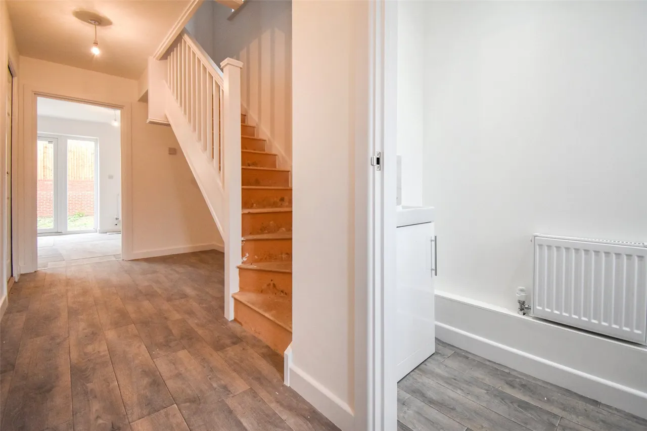 Mount Pleasant Road, Aldershot, Hampshire, GU12 4NL, photo 10