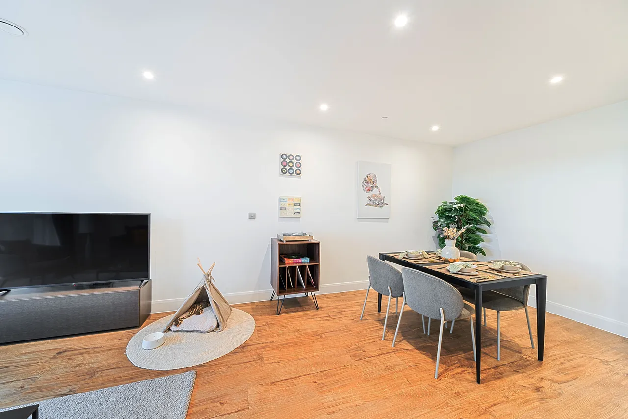 Flat 93, Astral House, UNCLE Colindale, London, photo 12