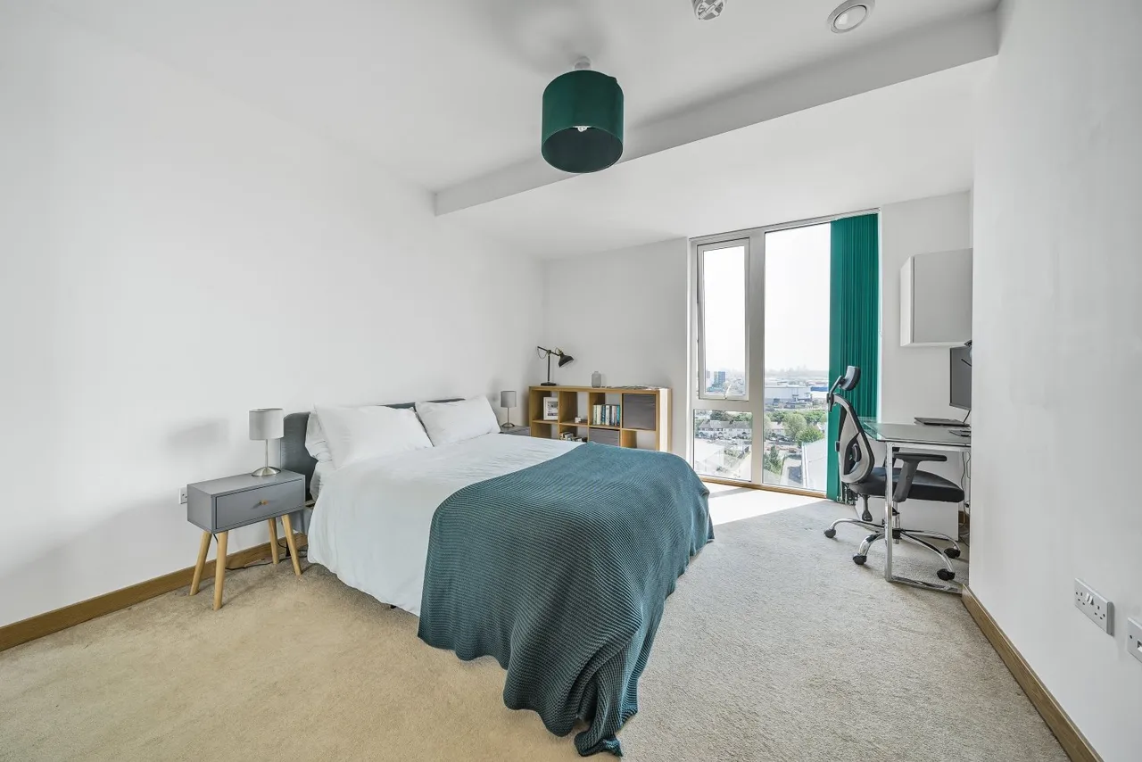 Telcon Way, SE10, photo 2