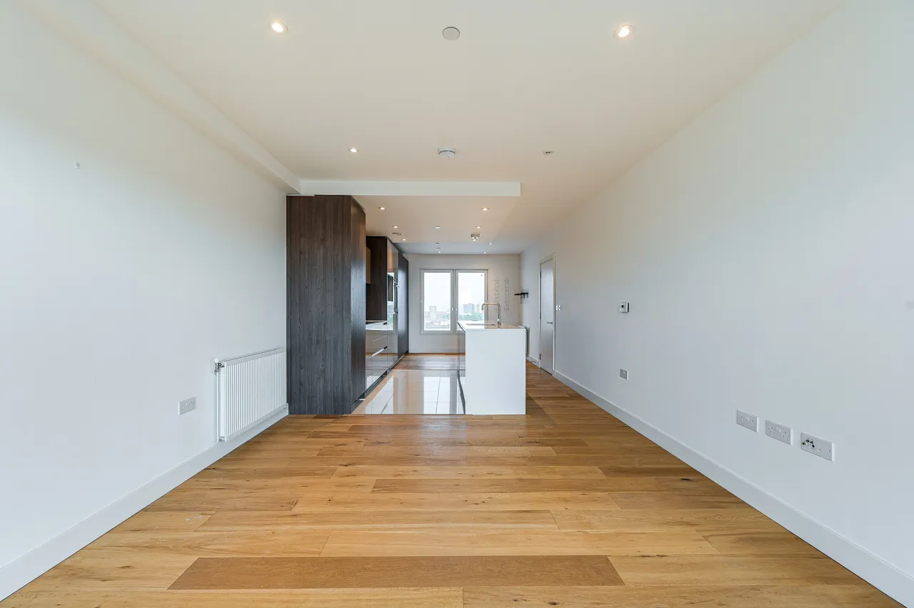 Flat 29, Hugero Point, 2 Rennie Street, London, photo 9