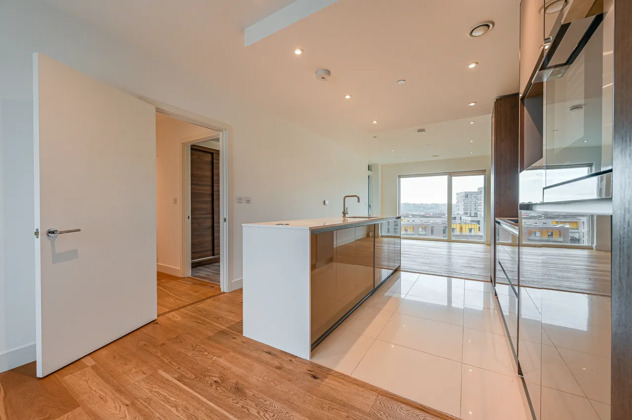 Flat 29, Hugero Point, 2 Rennie Street, London, photo 12
