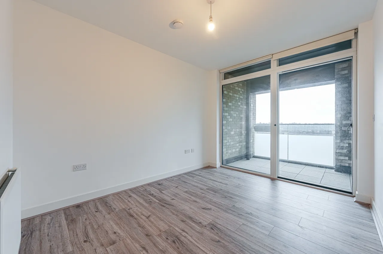 Flat 29, Hugero Point, 2 Rennie Street, London, photo 6
