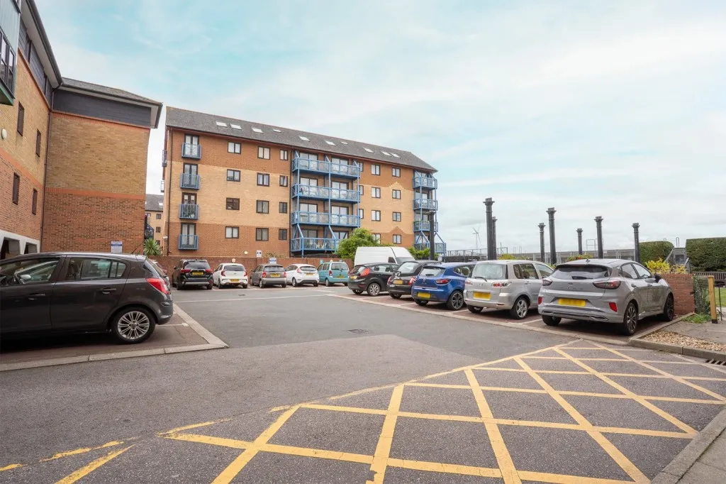West Street, Gravesend, DA11, photo 10