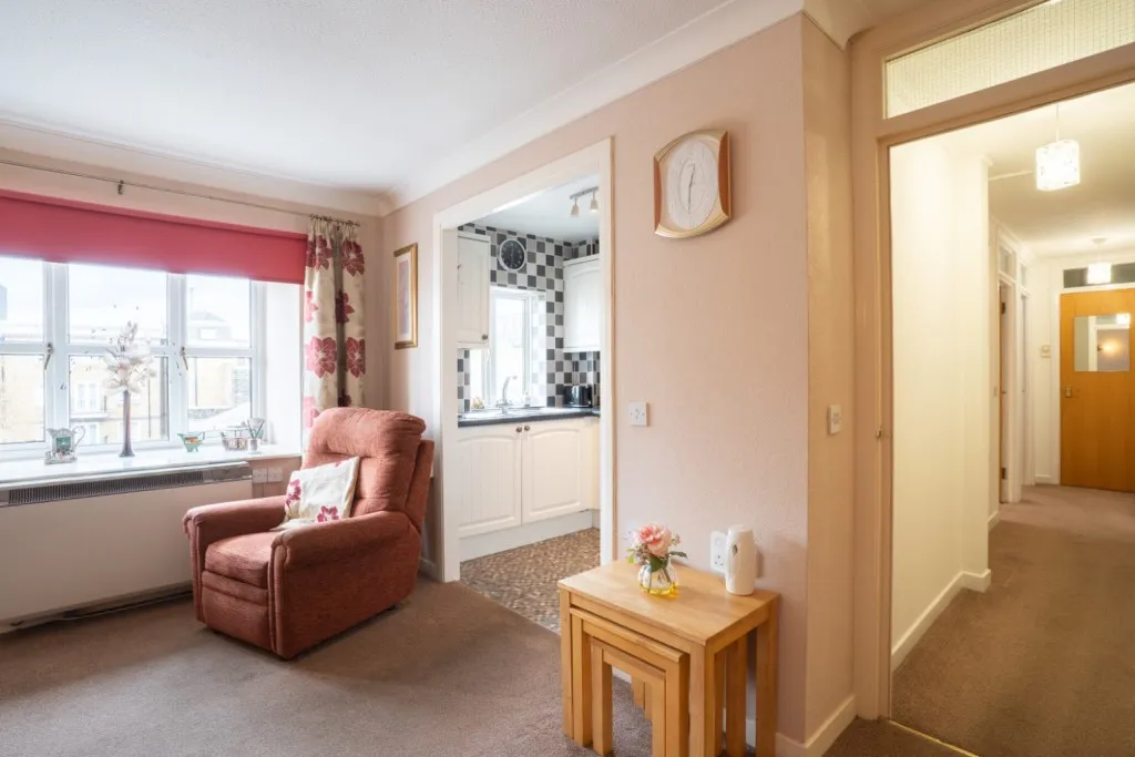 West Street, Gravesend, DA11, photo 11