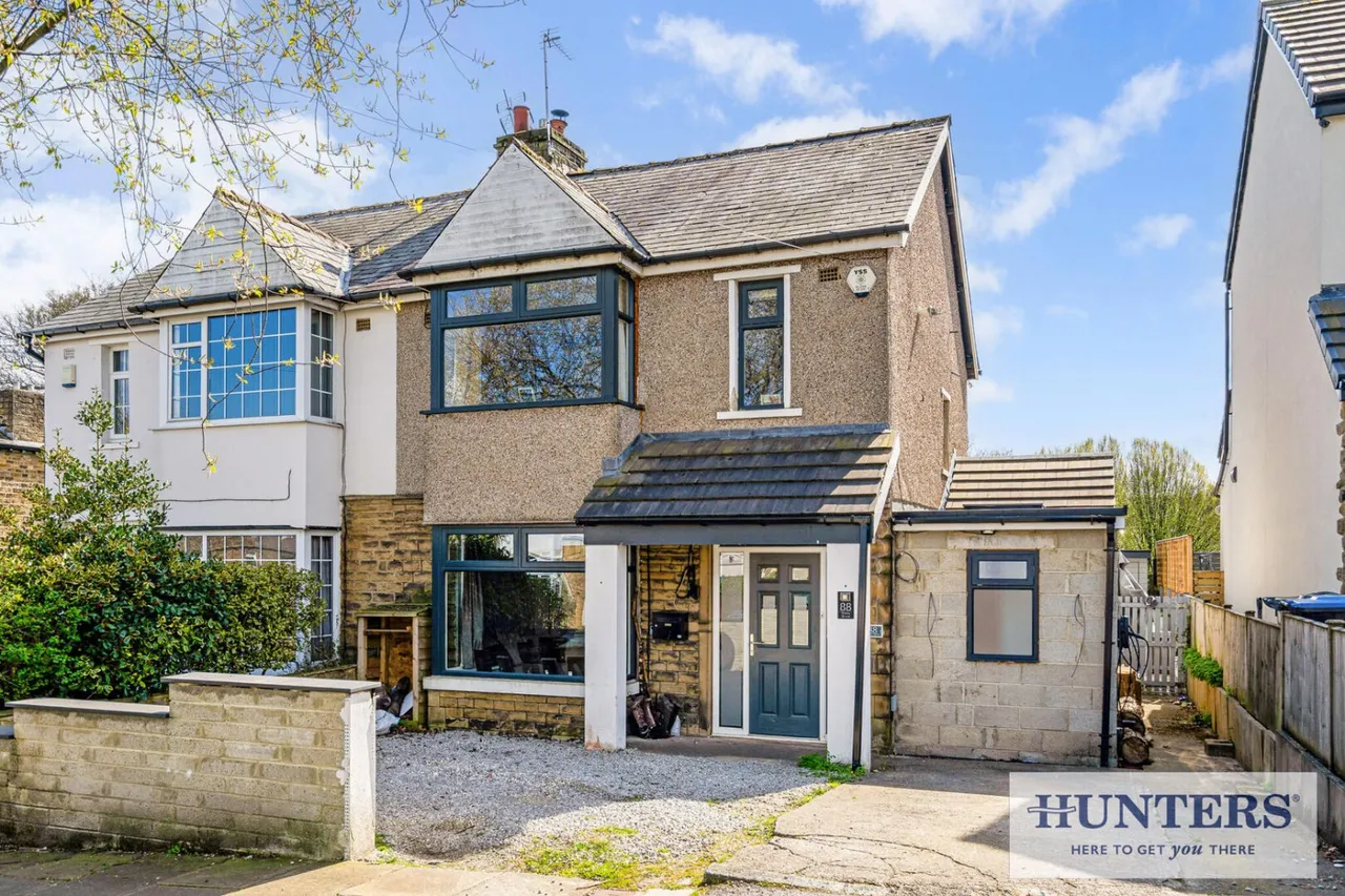3 bed house for sale — Wesley Grove, Bradford
