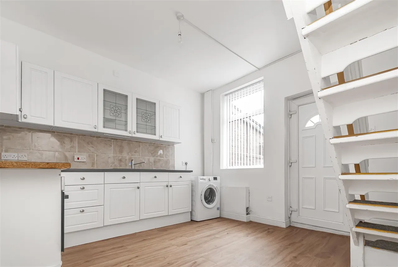 Birch Street, Ashton-Under-Lyne, OL7, photo 2