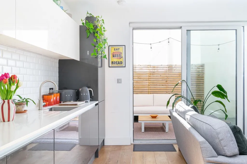 15 Purley Rise, Purley CR8 3BR, photo 7