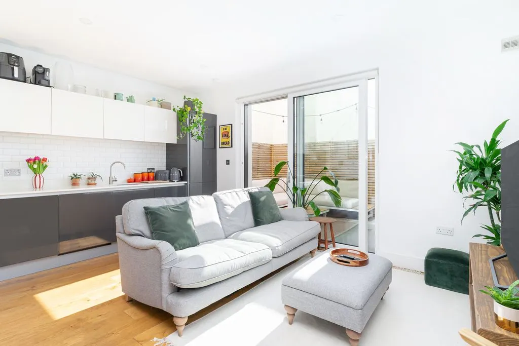 15 Purley Rise, Purley CR8 3BR, photo 4