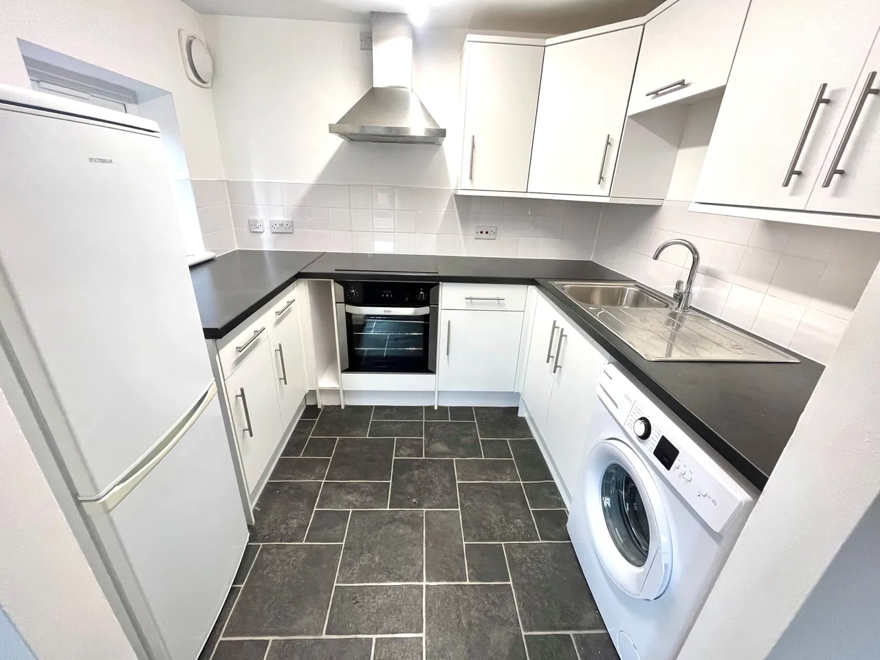 2 bed flat to rent — Short Stairs, NOTTINGHAM