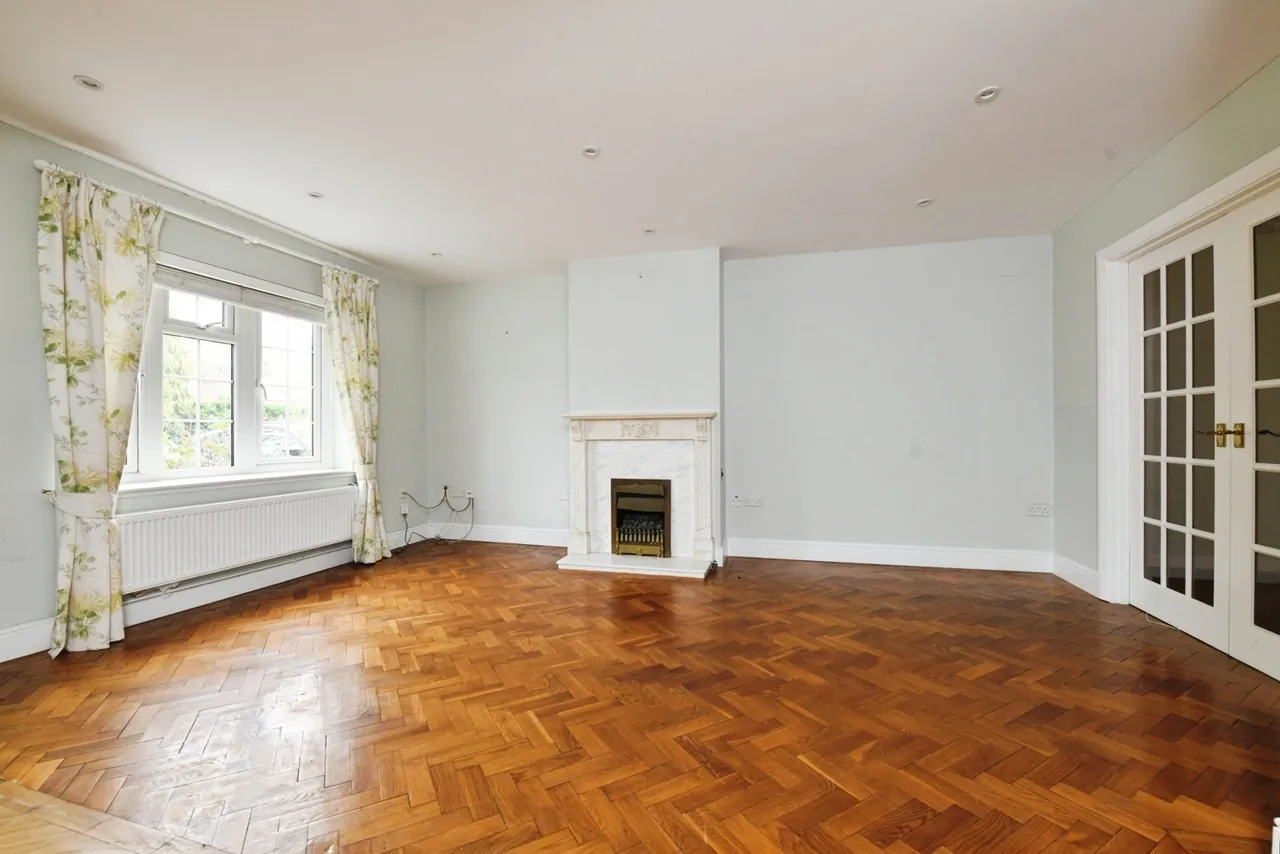 Bridge Close, BRENTWOOD, Essex, CM13, photo 3
