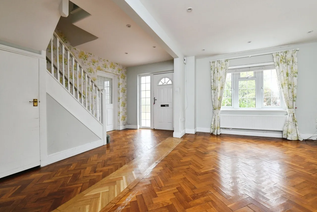 Bridge Close, BRENTWOOD, Essex, CM13, photo 6