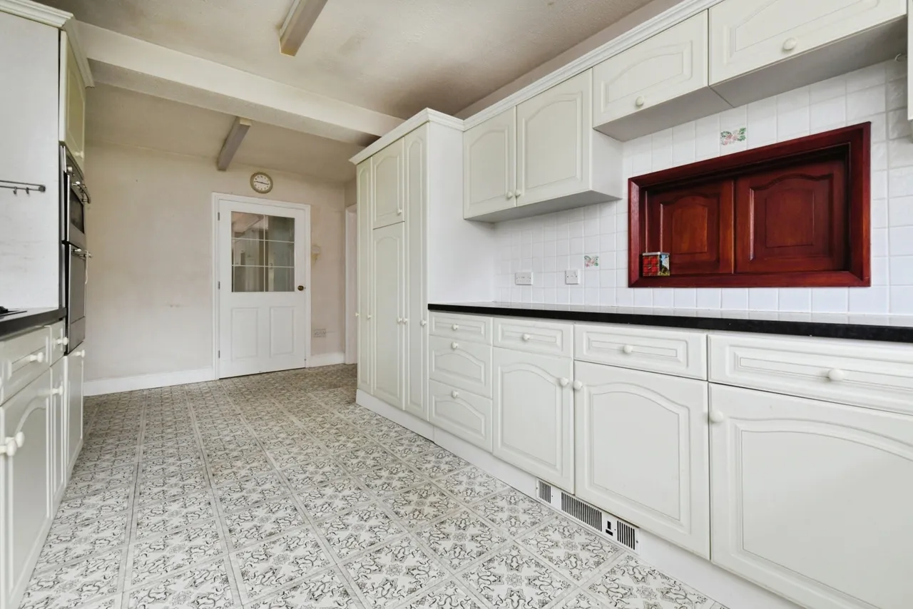 Bridge Close, BRENTWOOD, Essex, CM13, photo 11