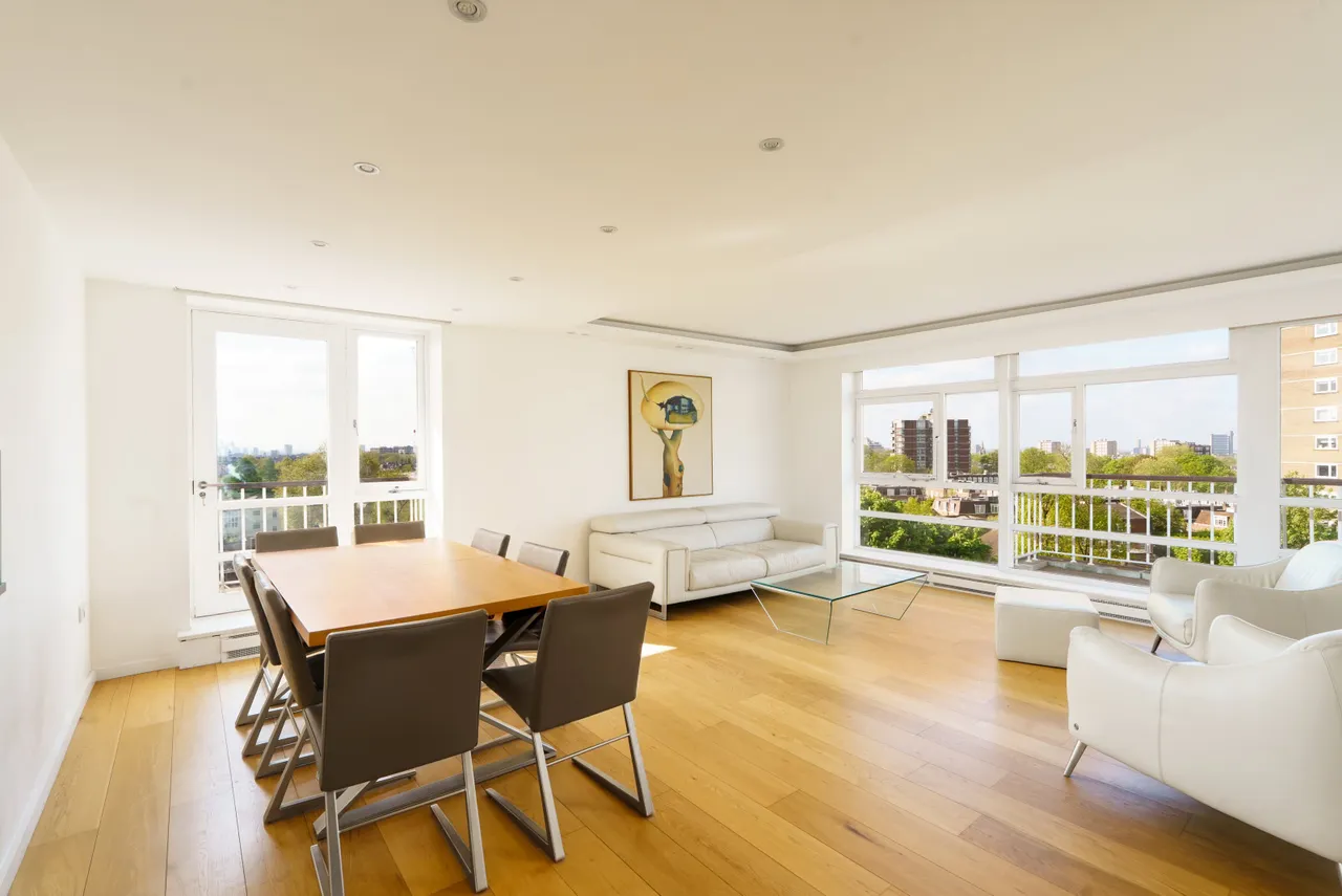 Sheringham, Queensmead, St John's Wood, London, NW8 6RB, photo 2