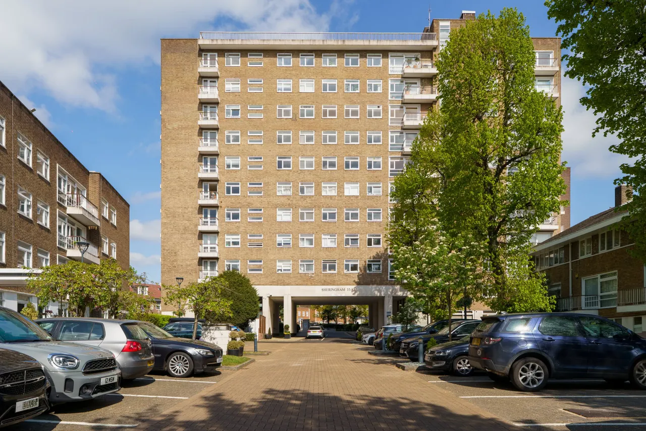 Sheringham, Queensmead, St John's Wood, London, NW8 6RB, photo 13