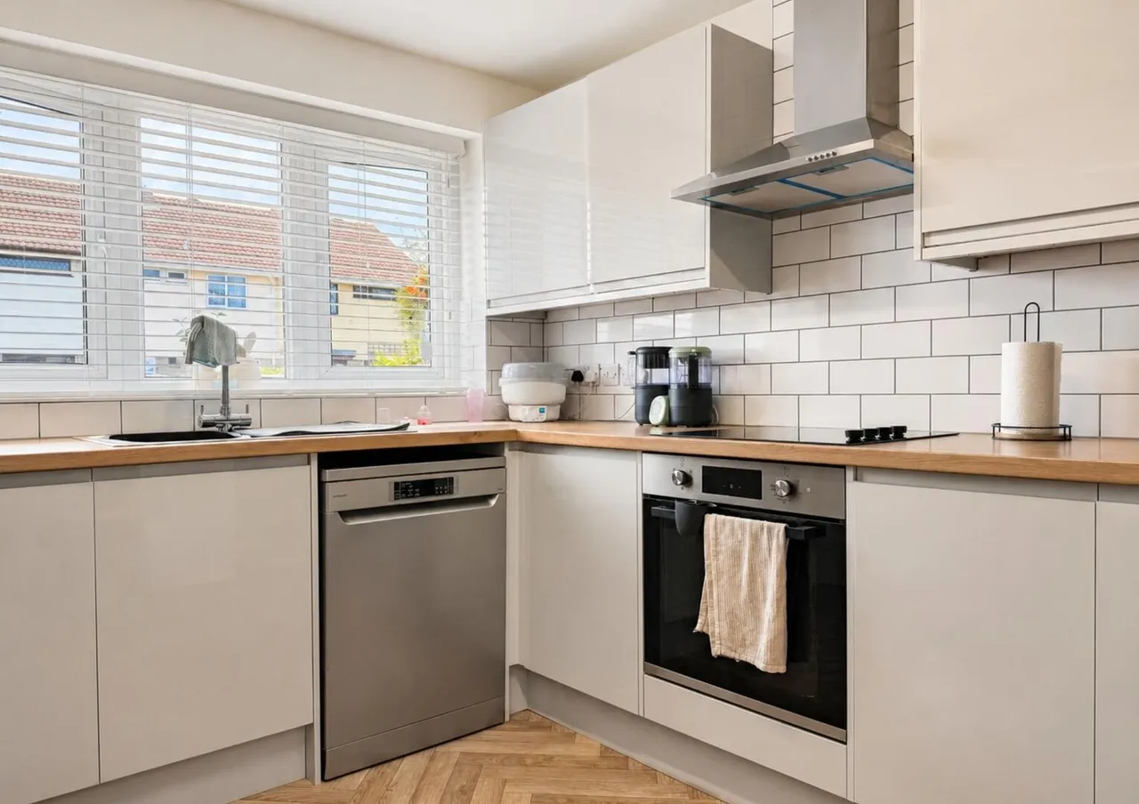Westfield Road, Frome, Somerset BA11 4HY, photo 3