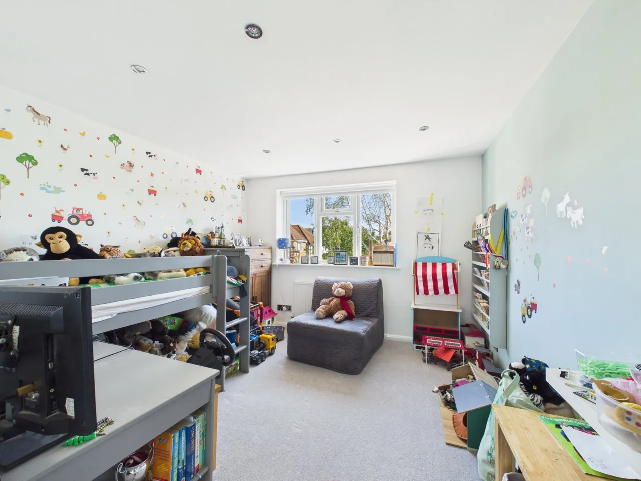 Greenlands, Flackwell Heath, HP10, photo 13