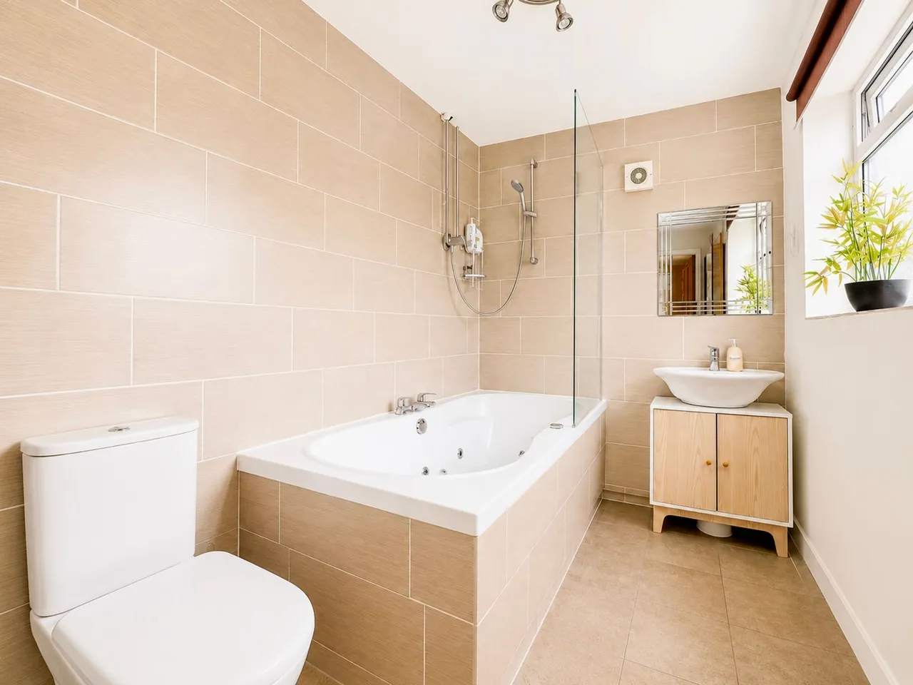 Faulkner Drive, Timperley, WA15, photo 6