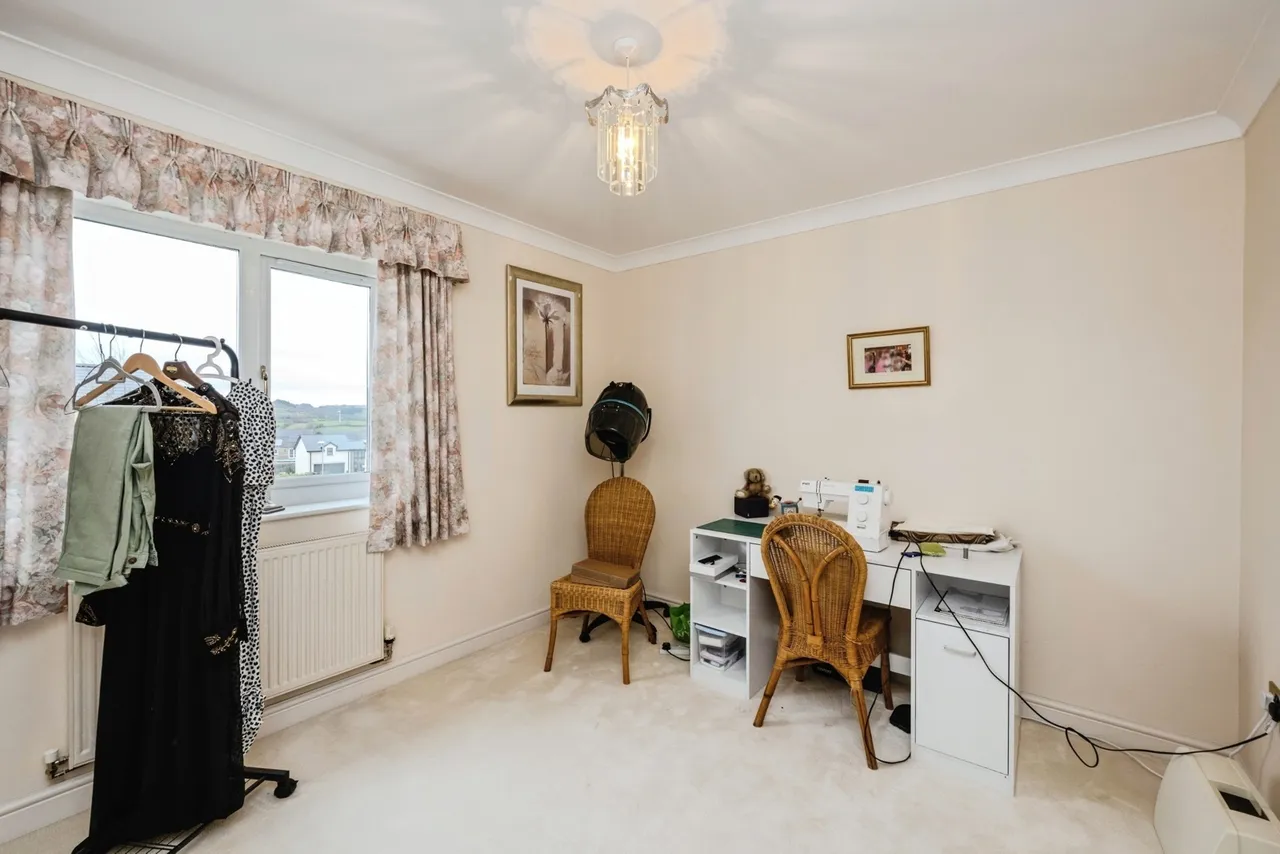 Heol Hen, Five Roads, SA15, photo 27
