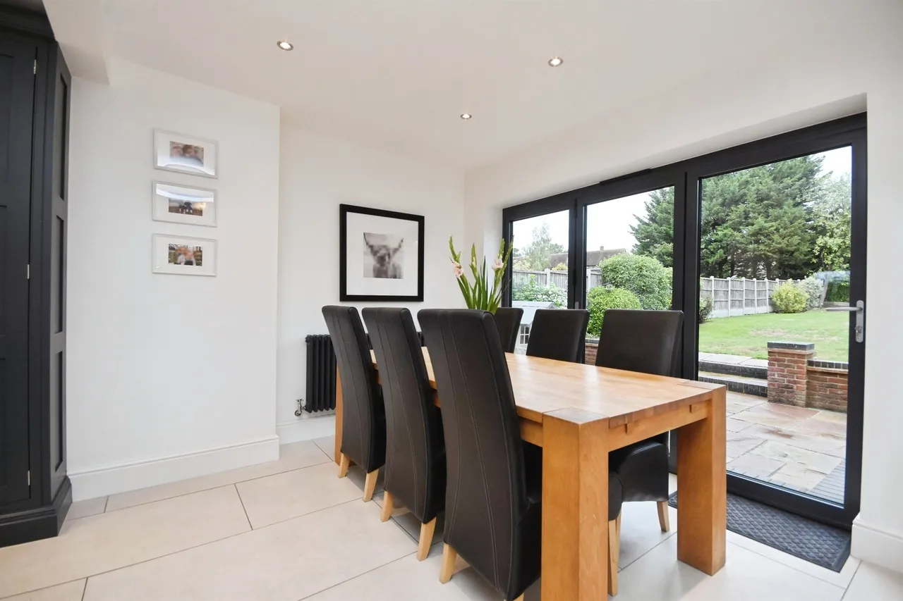 Wrexham Road, Romford, RM3, photo 7