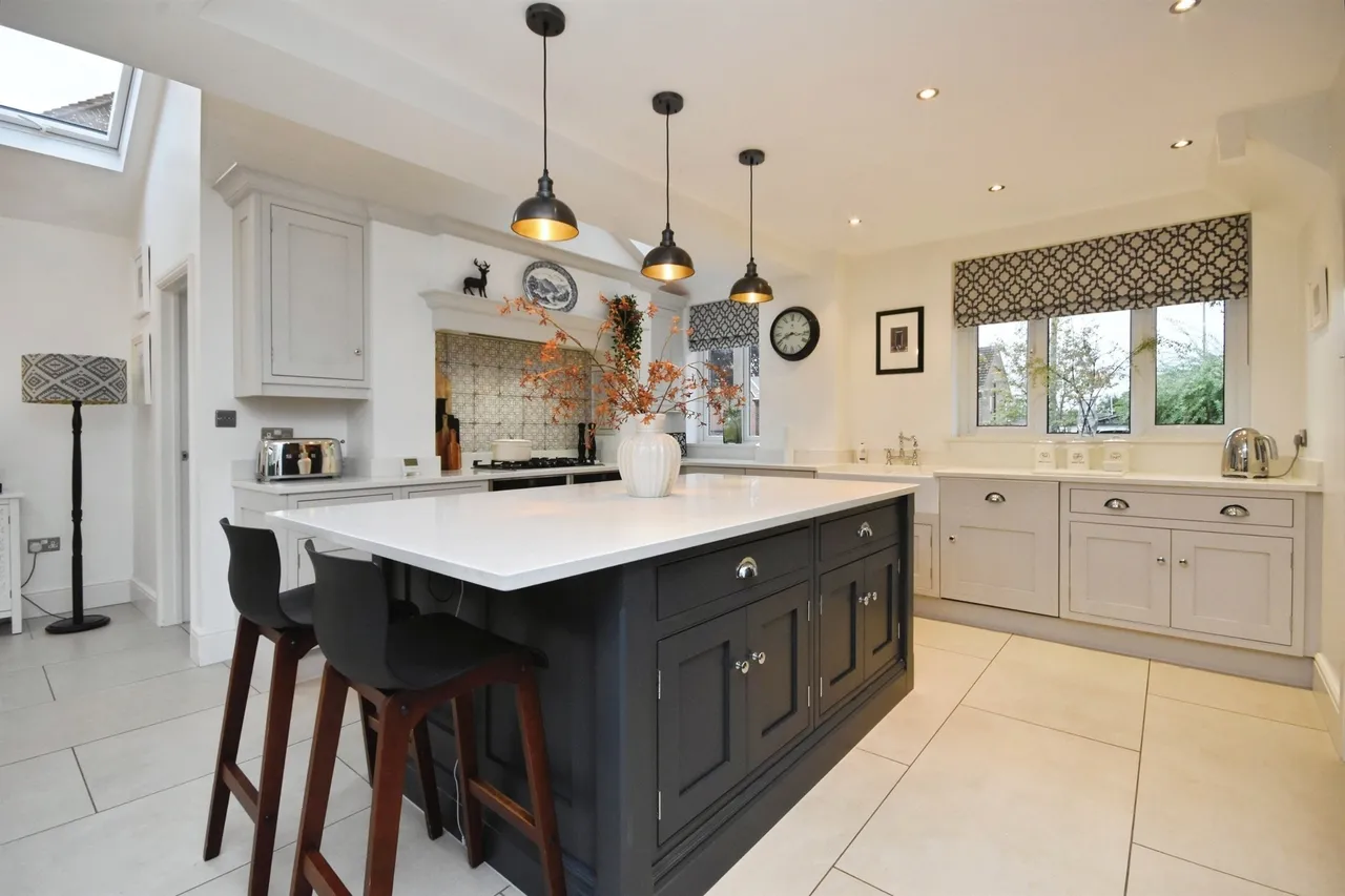 Wrexham Road, Romford, RM3, photo 6
