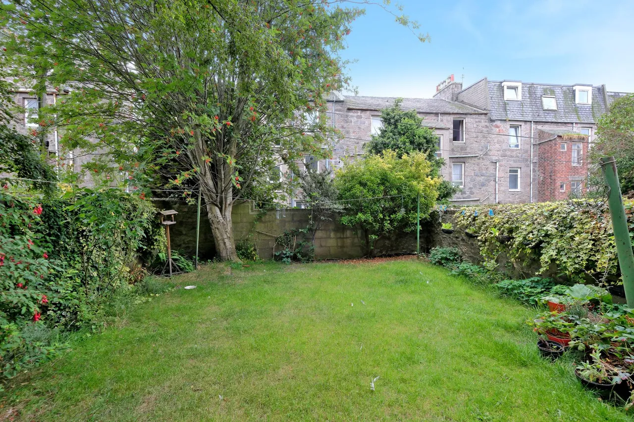 Jackson Terrace, The City Centre, AB24, photo 12