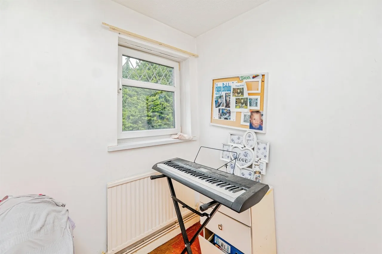 Jubilee Crescent, Bridgend, CF32, photo 11