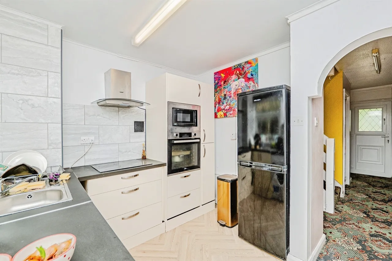 Jubilee Crescent, Bridgend, CF32, photo 4