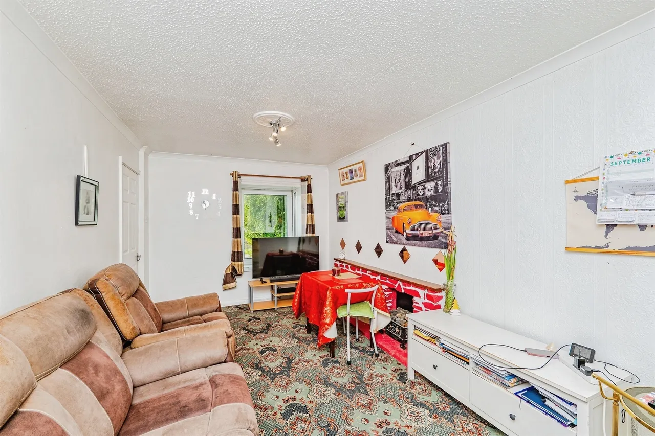 Jubilee Crescent, Bridgend, CF32, photo 8