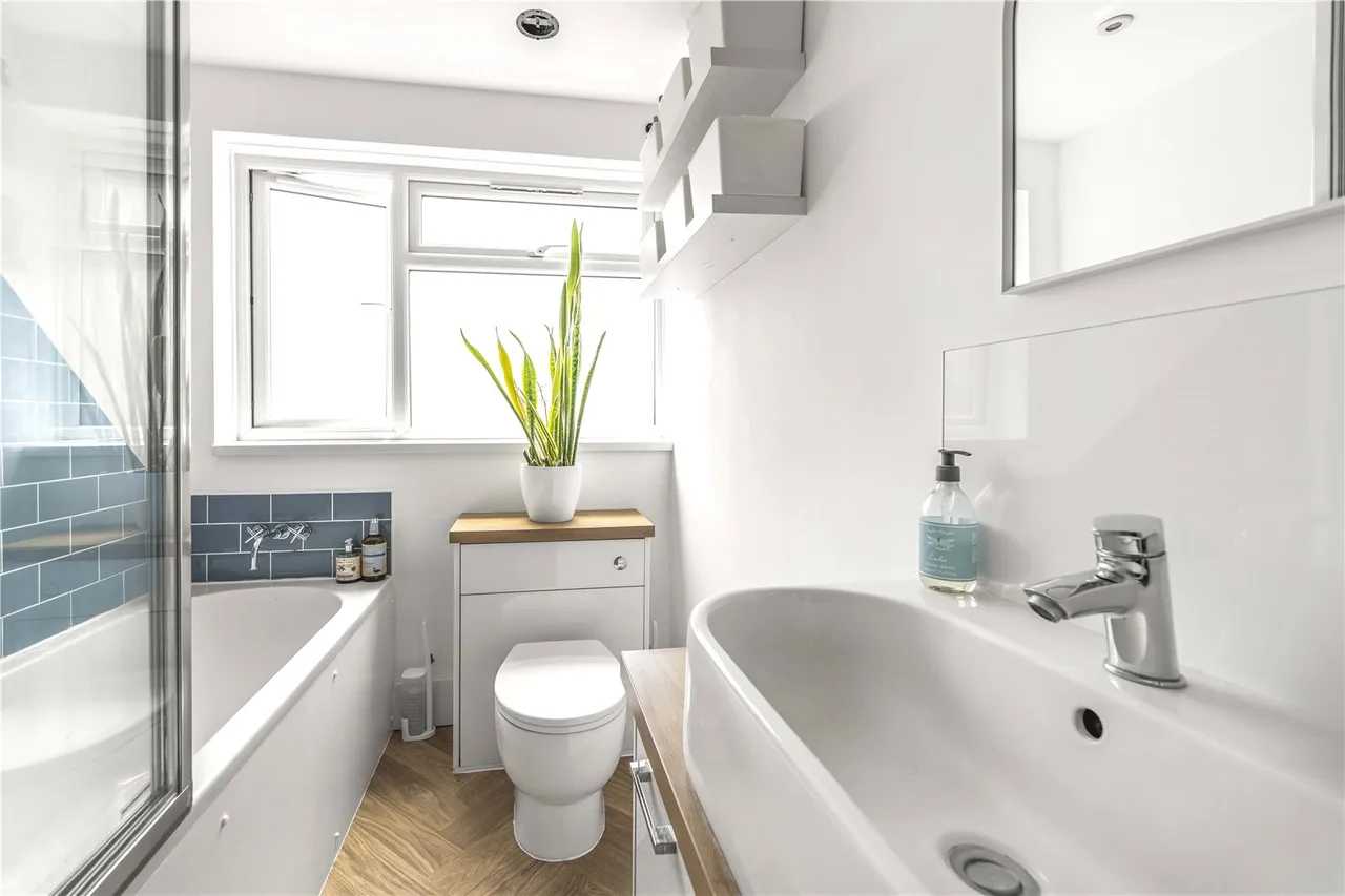 Warren Road, Twickenham, TW2 7DL, photo 6