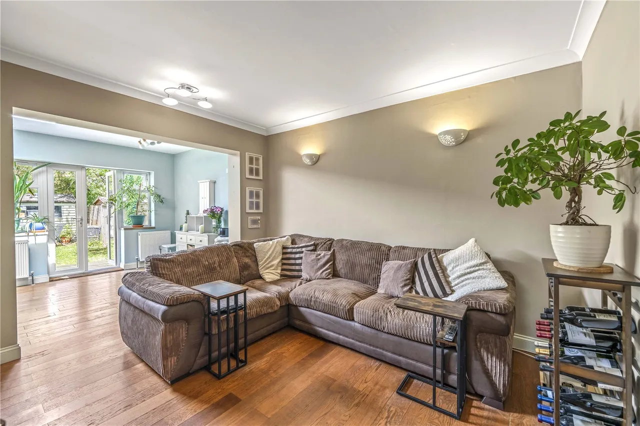 Warren Road, Twickenham, TW2 7DL, photo 4