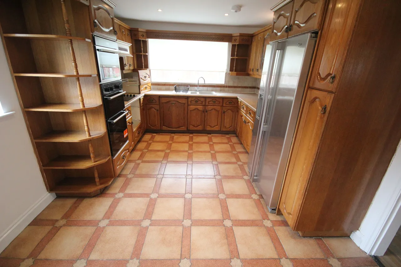 Bridle Road, Lighthorne, Warwick, photo 4