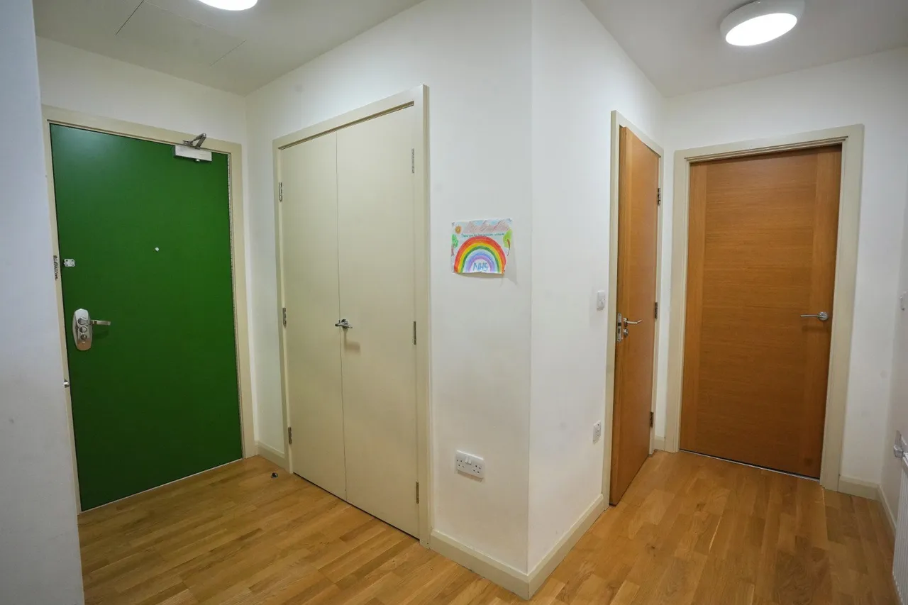 Alpine Road, London, NW9, photo 11