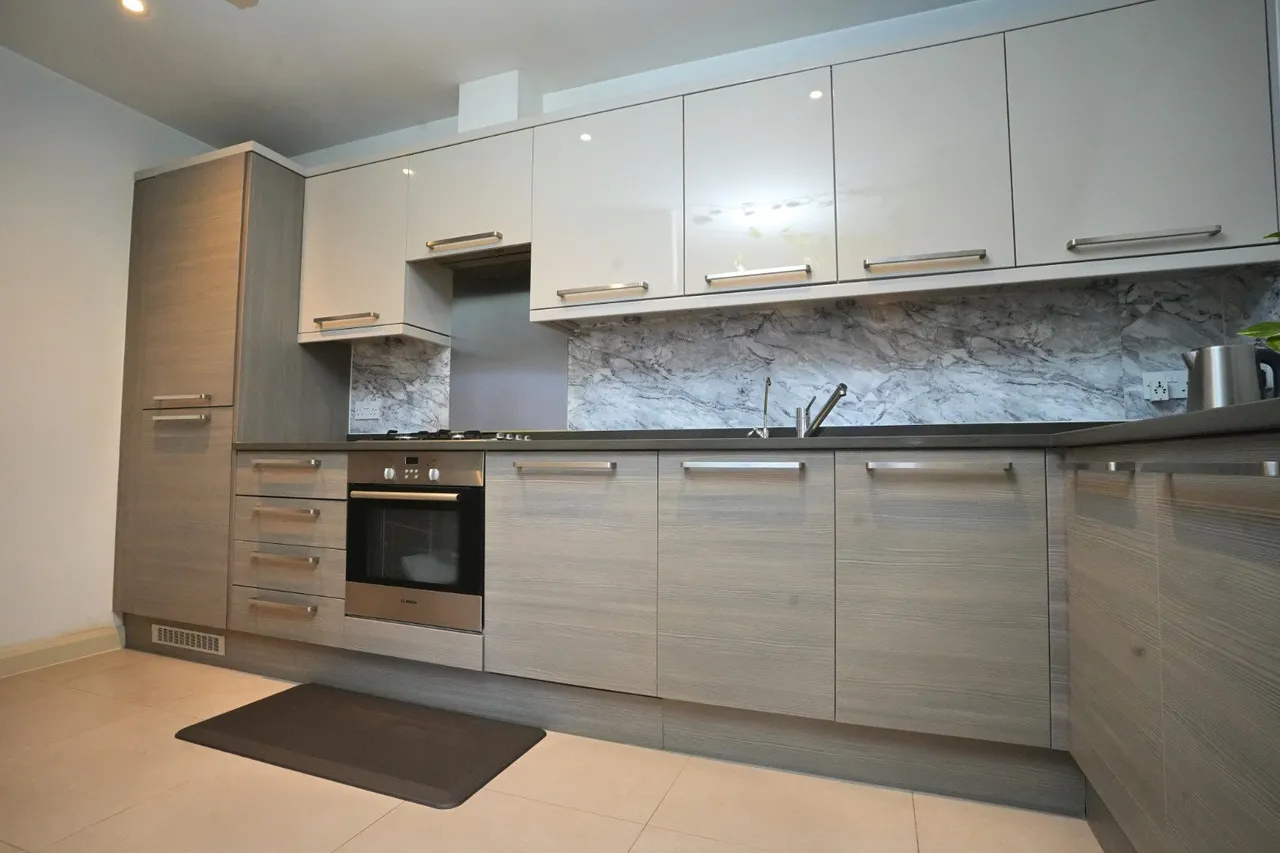Alpine Road, London, NW9, photo 5