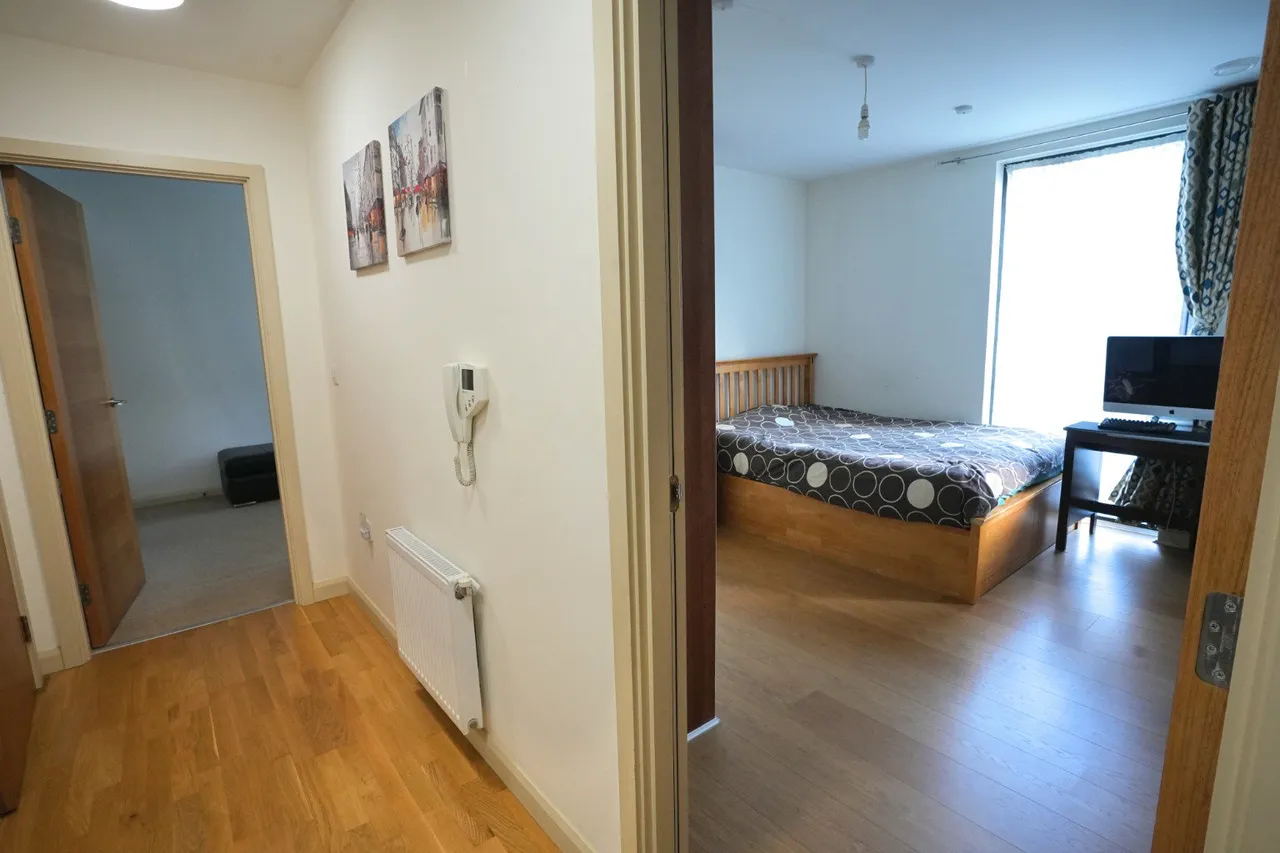Alpine Road, London, NW9, photo 10